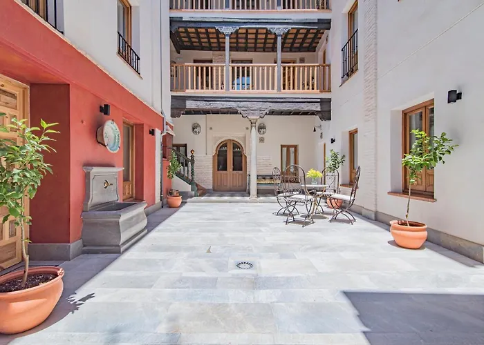 Casa De La Tina